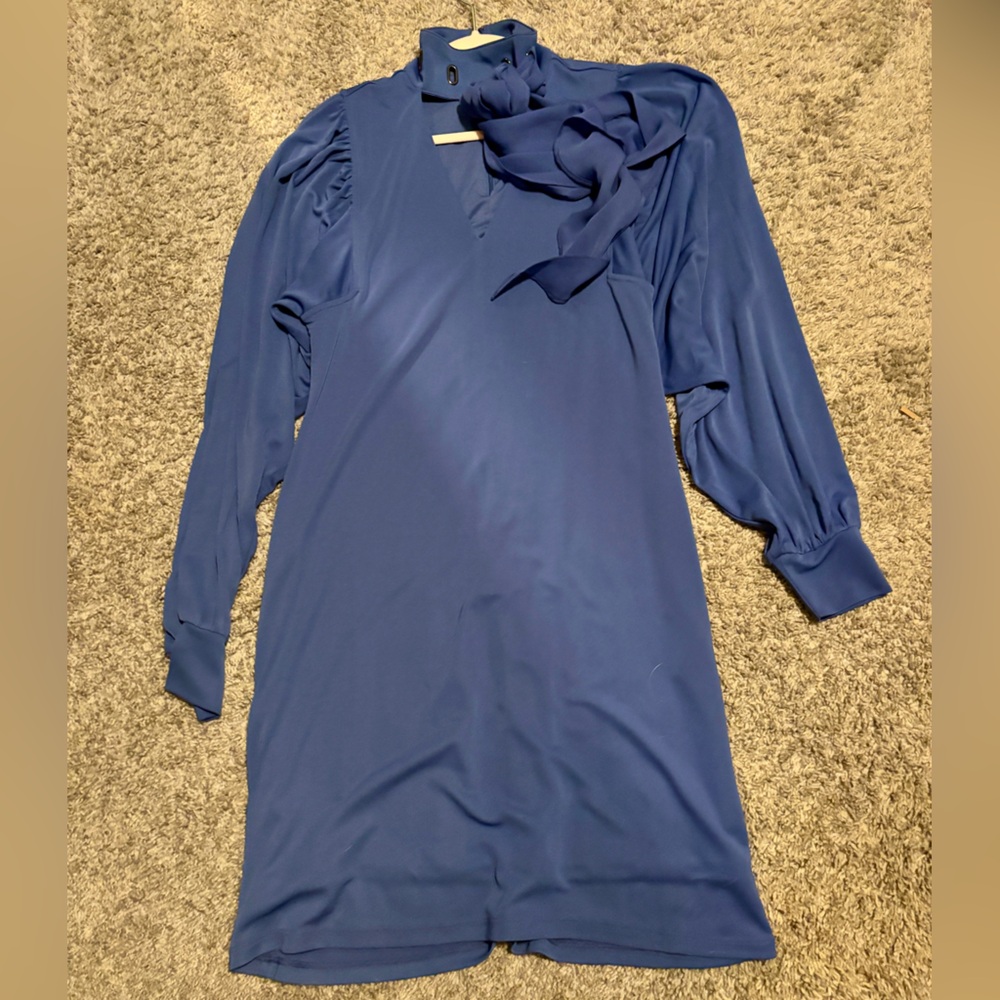 White House Black Market size medium blue dress